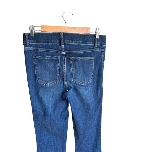 Spanx - Flare Pull-On Stretch Jeans Size M - Picture 4 of 8